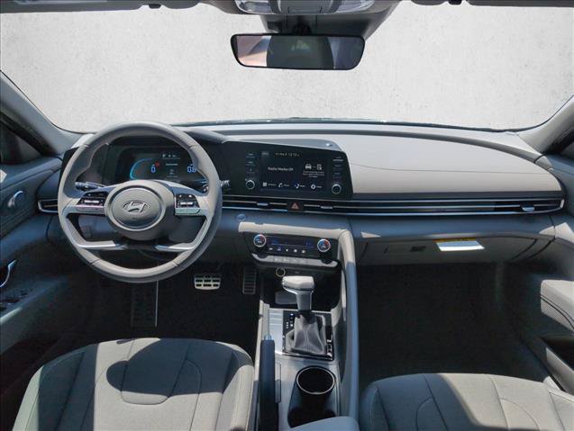 New 2026 Hyundai Elantra Sport FWD image 18