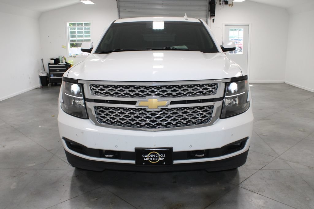 Used 2017 Chevrolet Tahoe LT w/ LT Signature Package RWD image 3