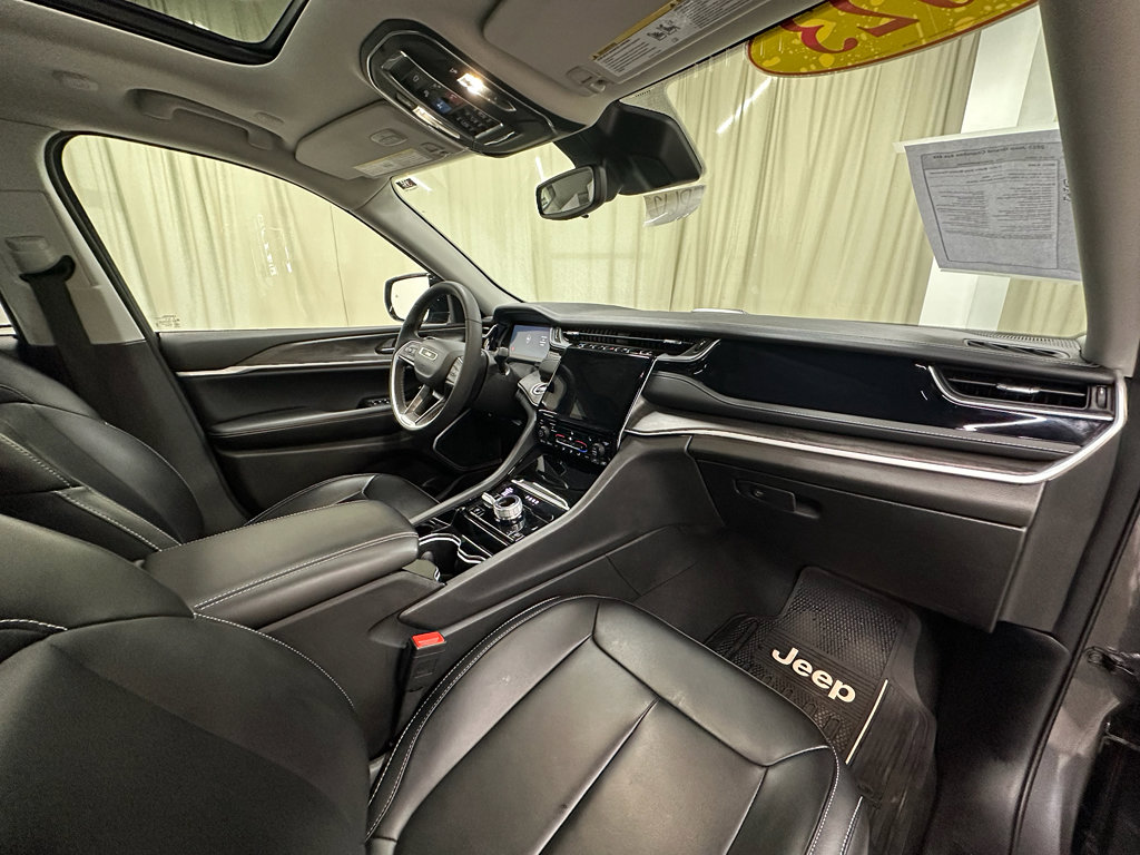 Used 2023 Jeep Grand Cherokee 4xe image 19