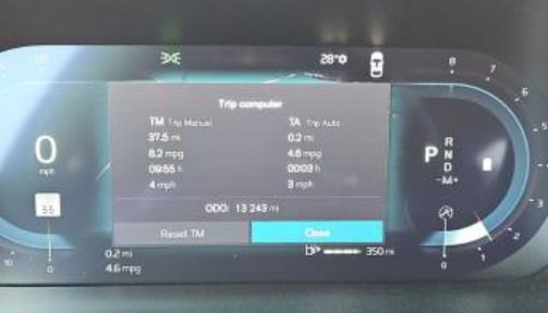 Certified 2025 Volvo V60 B5 Cross Country Plus image 9