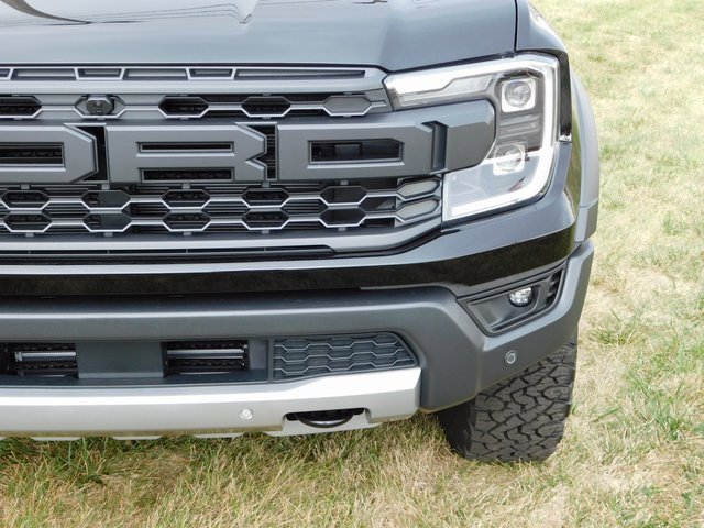 New 2025 Ford Ranger Raptor image 12