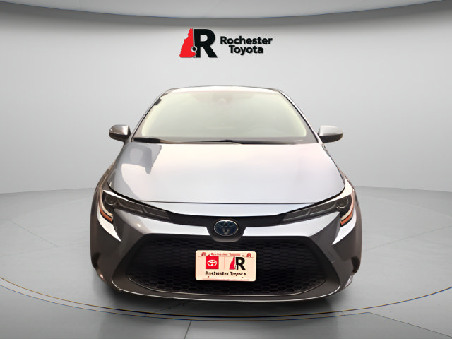 Used 2021 Toyota Corolla LE FWD image 2