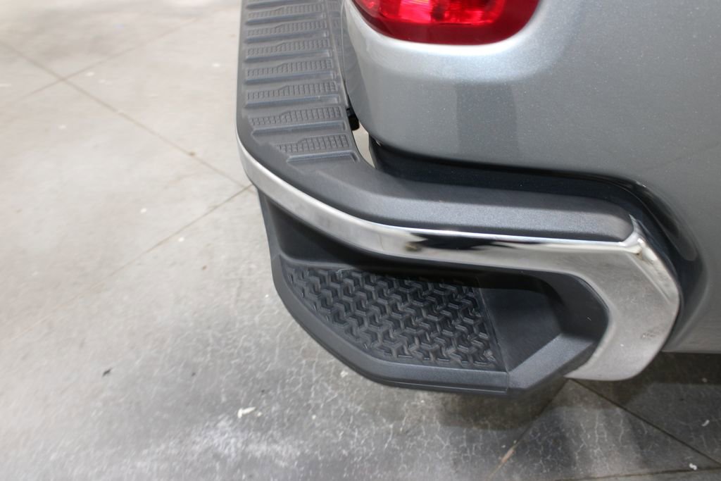 Used 2025 Chevrolet Silverado 2500 LT w/ All Star Edition image 17