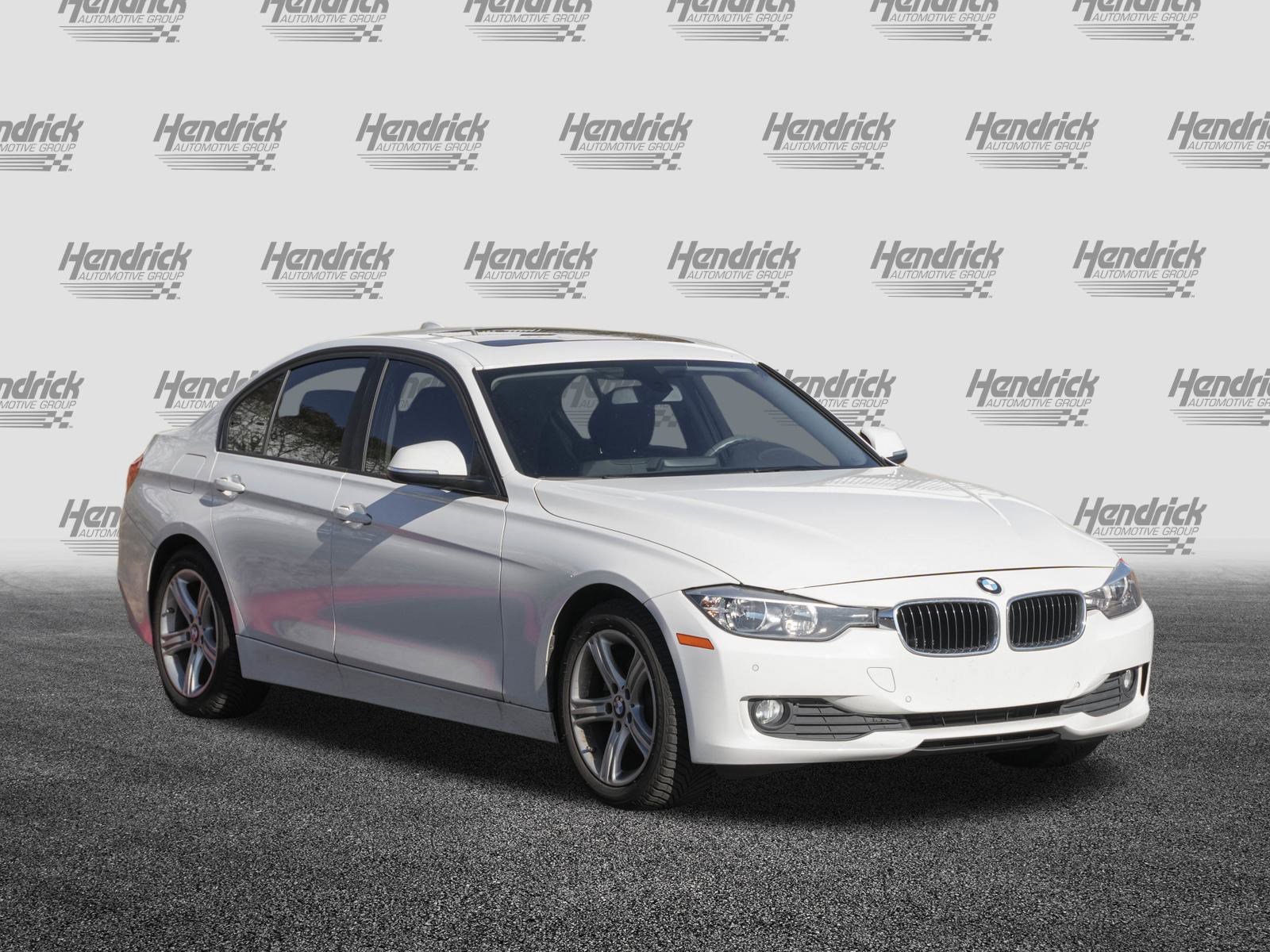 Used 2014 BMW 320i Sedan image 2