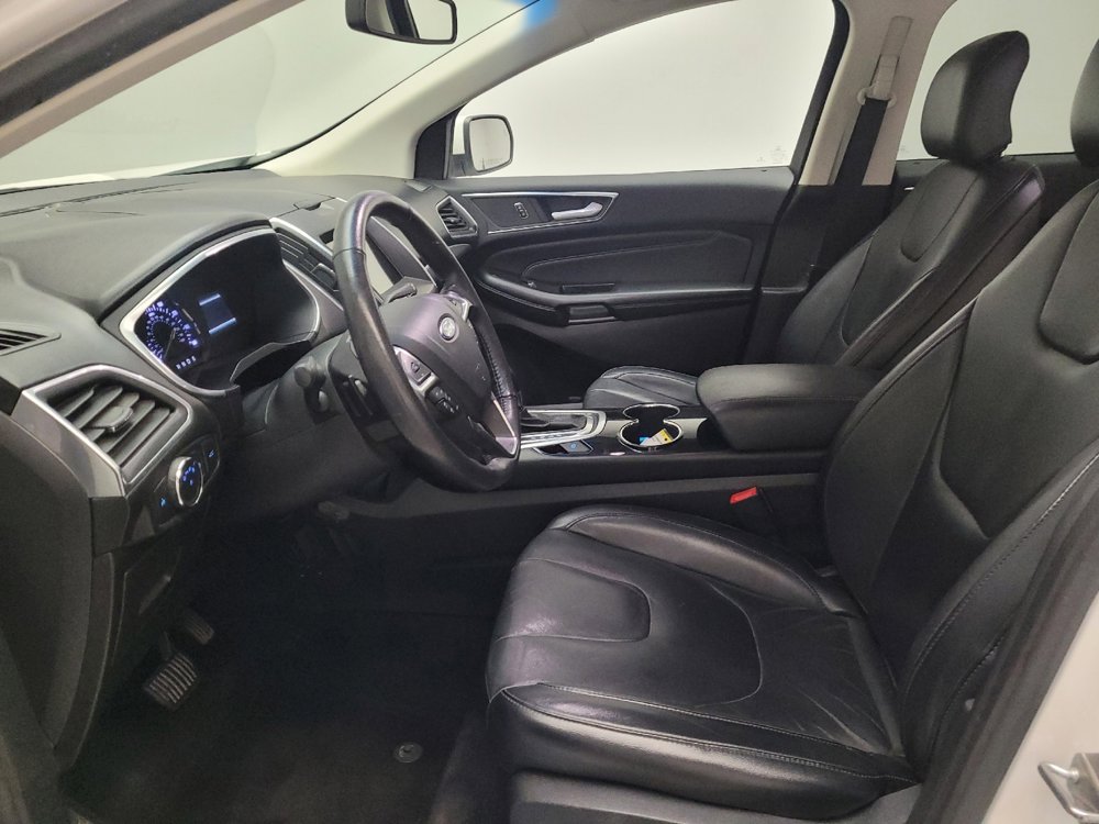 Used 2017 Ford Edge Titanium w/ Technology Package image 17