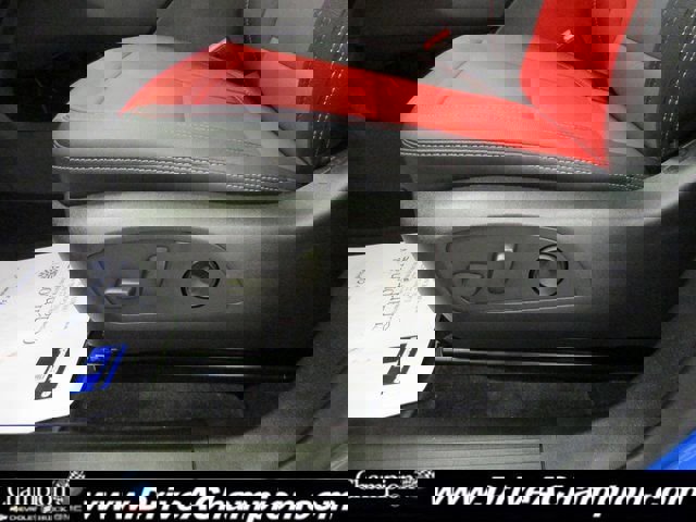 Certified 2025 Chevrolet Equinox EV RS image 24