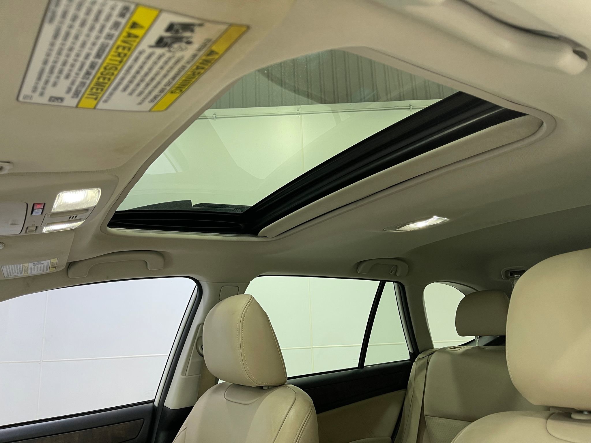 Used 2018 Subaru Outback 2.5i Limited image 11