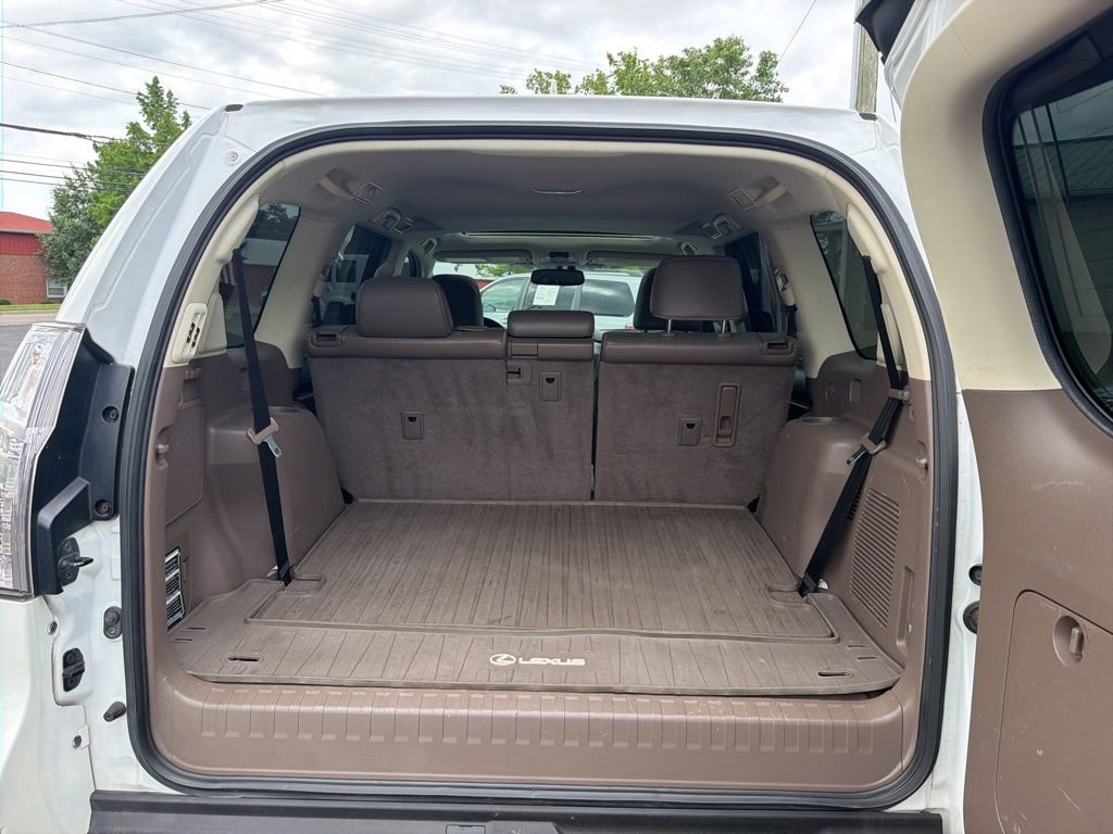 Used 2018 Lexus GX 460 Luxury w/ Preferred Accessory Package AWD/4WD image 33