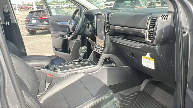 New 2025 Ford Ranger Lariat w/ FX4 Off-Road Package image 12