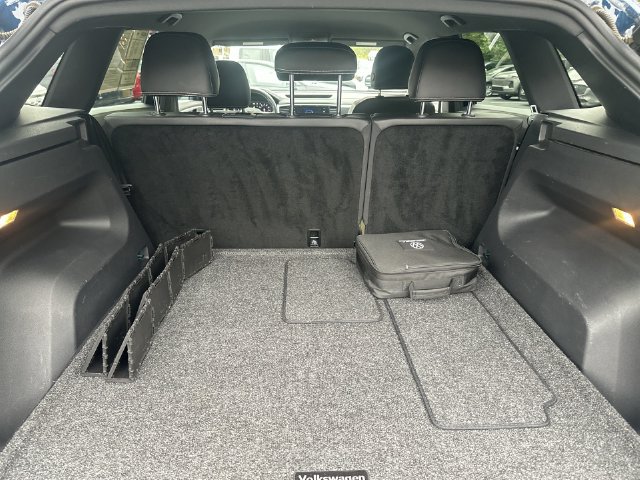 Used 2023 Volkswagen Atlas Cross Sport SE AWD/4WD image 24
