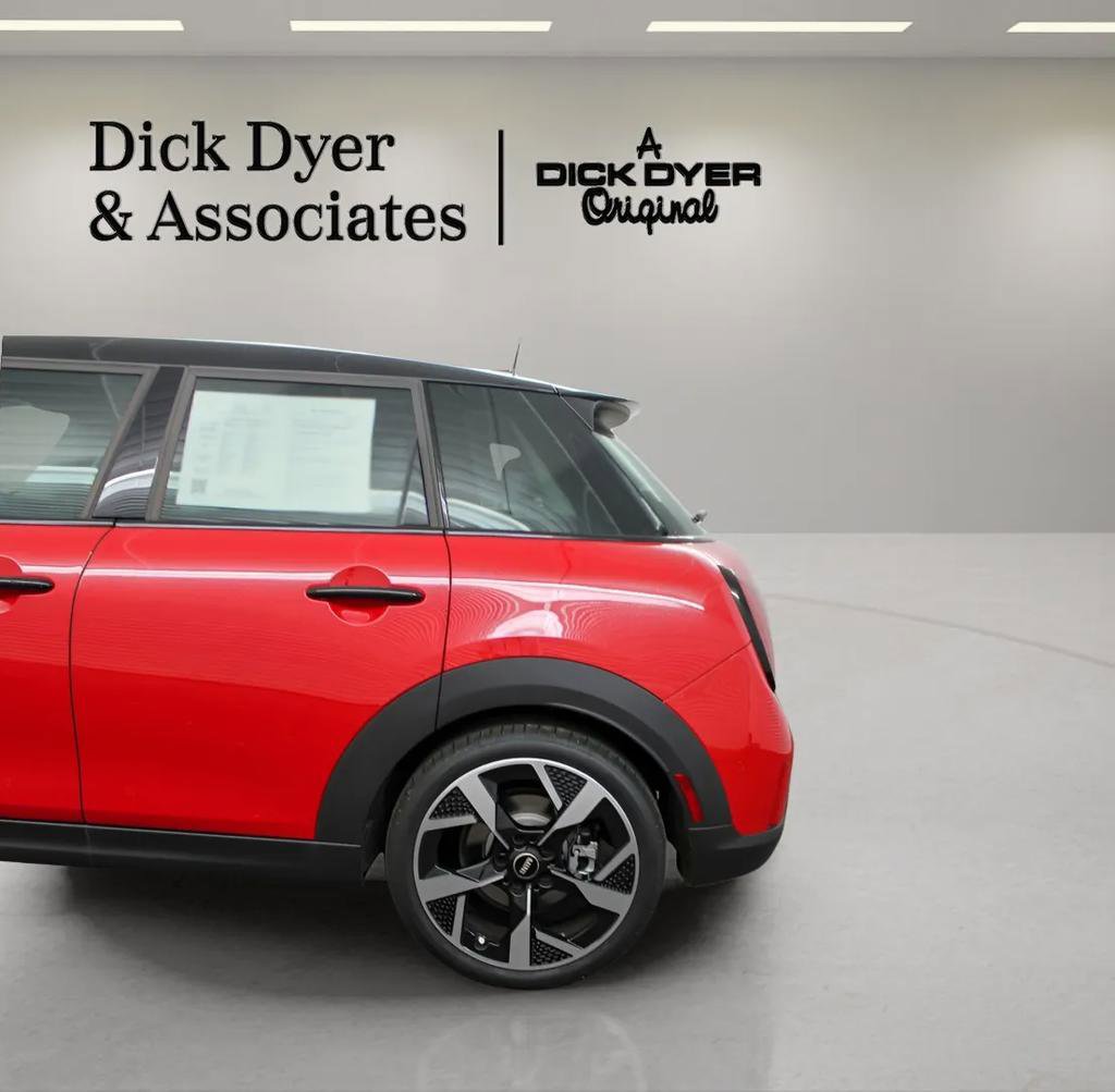 Used 2025 MINI Cooper S image 5