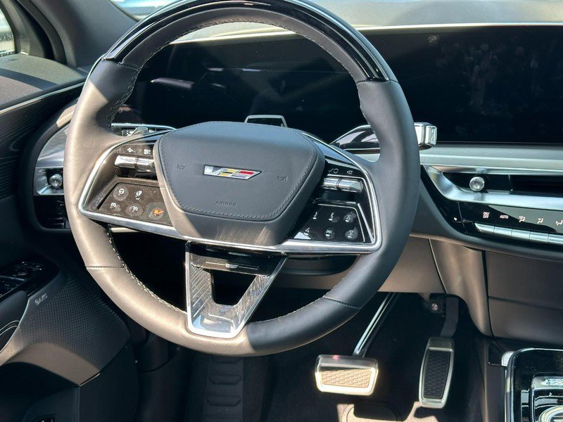 New 2026 Cadillac Lyriq V image 11