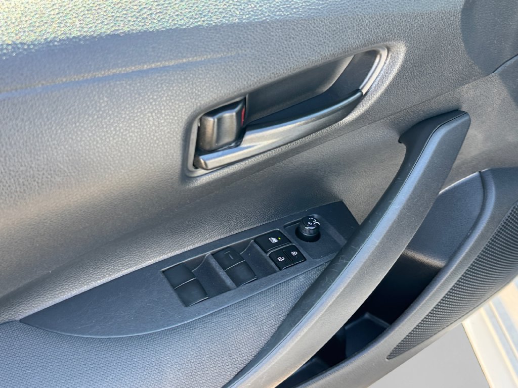 Used 2024 Toyota Corolla LE FWD image 17
