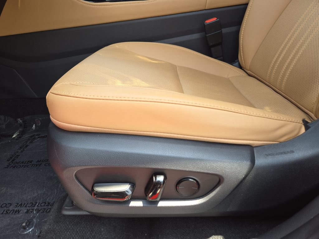 Used 2024 Lexus NX 250 FWD image 24