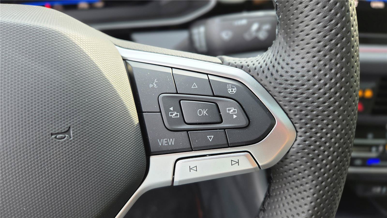 New 2026 Volkswagen Jetta GLI Autobahn FWD image 18