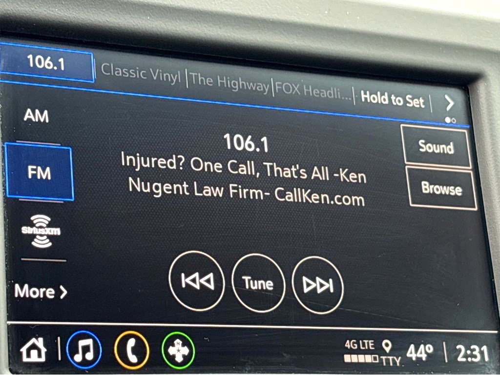 Used 2024 Chevrolet Equinox LT image 8