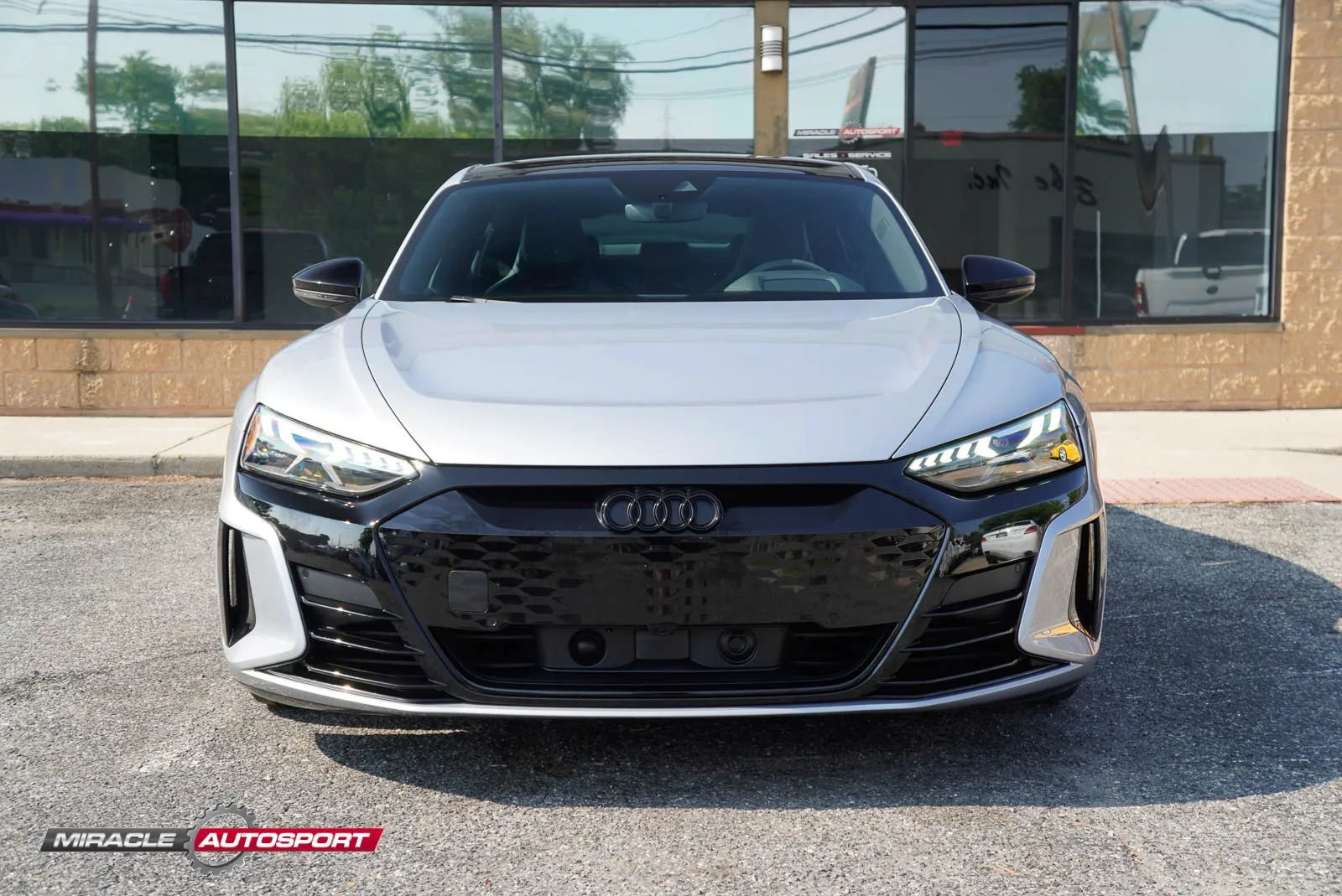 Used 2022 Audi e-tron GT Premium Plus AWD/4WD image 2