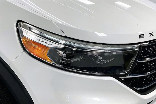 Used 2020 Ford Explorer XLT w/ Equipment Group 202A image 31