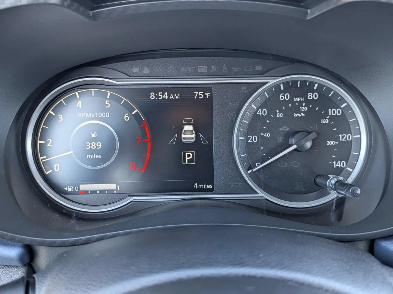 New 2025 Nissan Versa SV w/ Trunk Package FWD image 19
