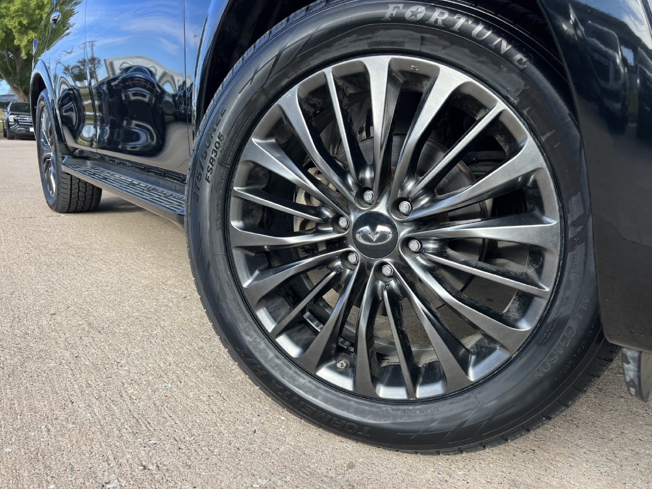 Used 2022 INFINITI QX80 Premium Select w/ Cargo Package AWD/4WD image 6
