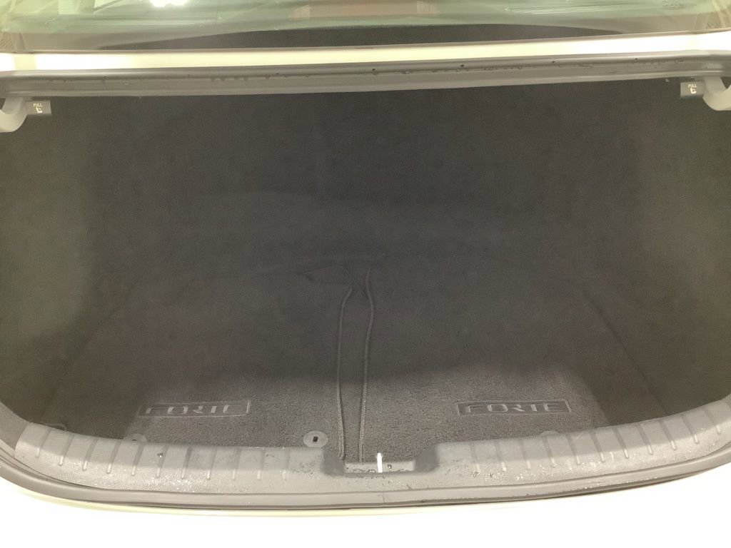 Used 2023 Kia Forte LXS image 24