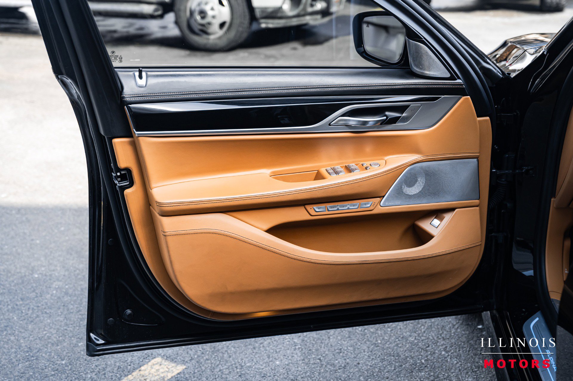 Used 2018 BMW ALPINA B7 xDrive image 18