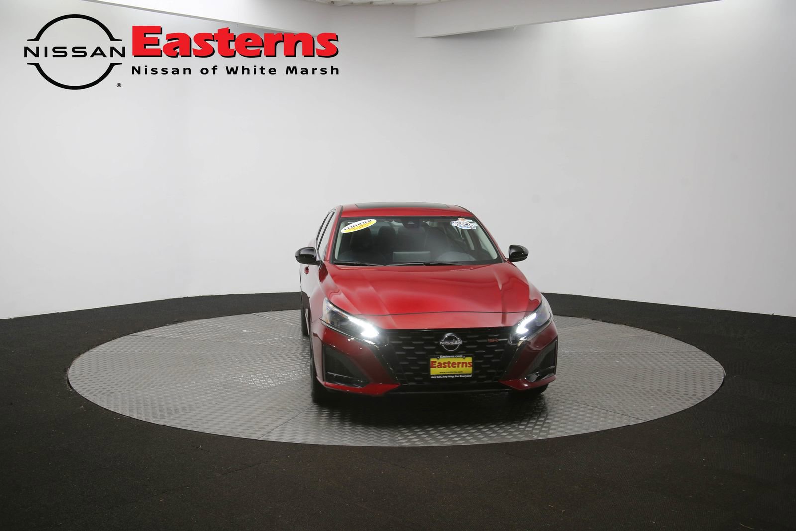Used 2023 Nissan Altima 2.5 SR w/ SR Premium Package image 89