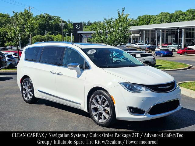 Used 2020 Chrysler Pacifica Limited w/ Tire & Wheel Group FWD image 1