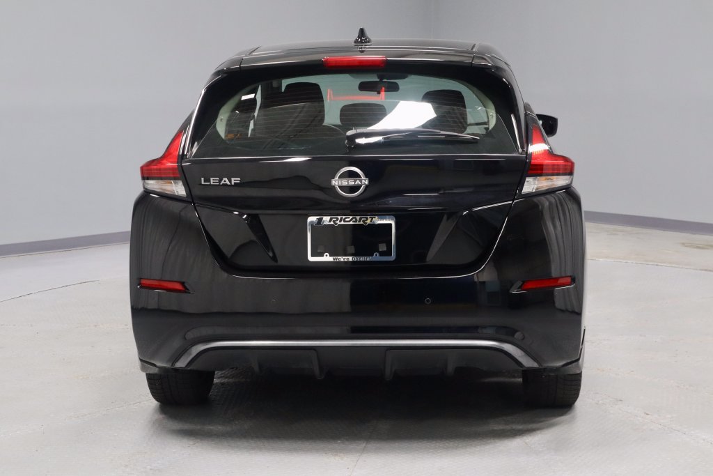 Used 2025 Nissan Leaf S FWD image 10