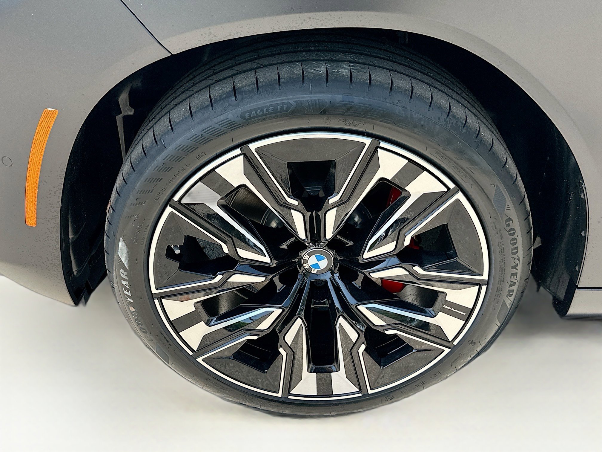 Used 2025 BMW X3 xDrive30i w/ Premium Package image 27