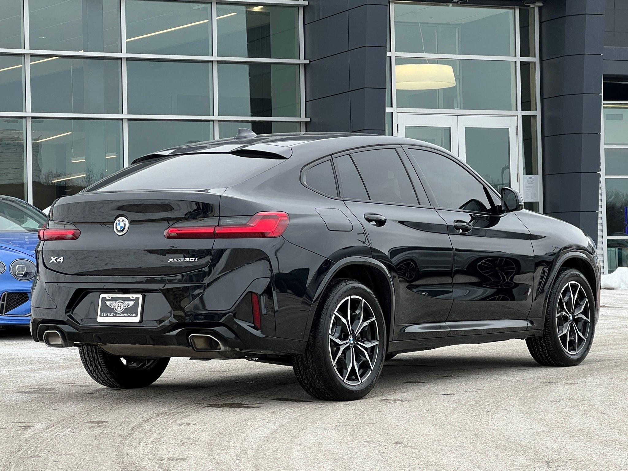 Used 2024 BMW X4 xDrive30i w/ M Sport Package image 10