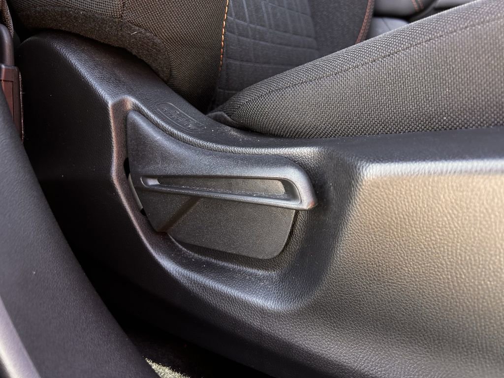 Used 2025 Honda HR-V Sport image 30