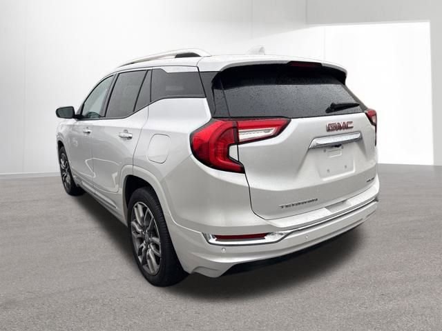 Used 2022 GMC Terrain Denali image 19