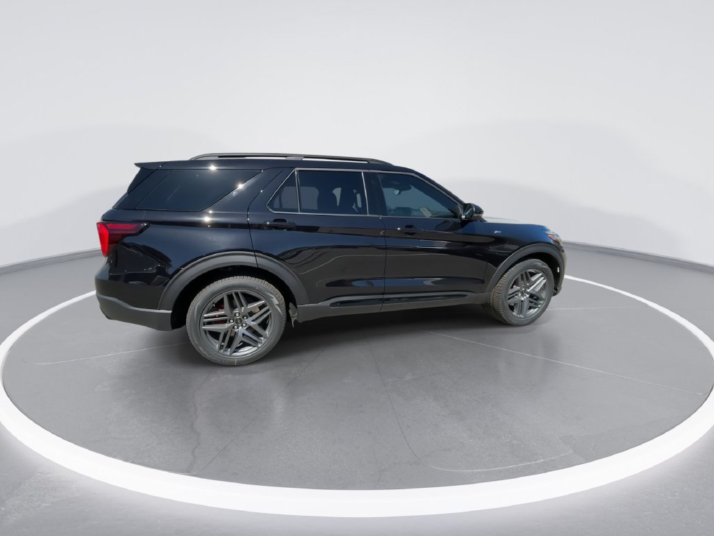 New 2026 Ford Explorer ST-Line w/ ST-Line Street Pack RWD image 8