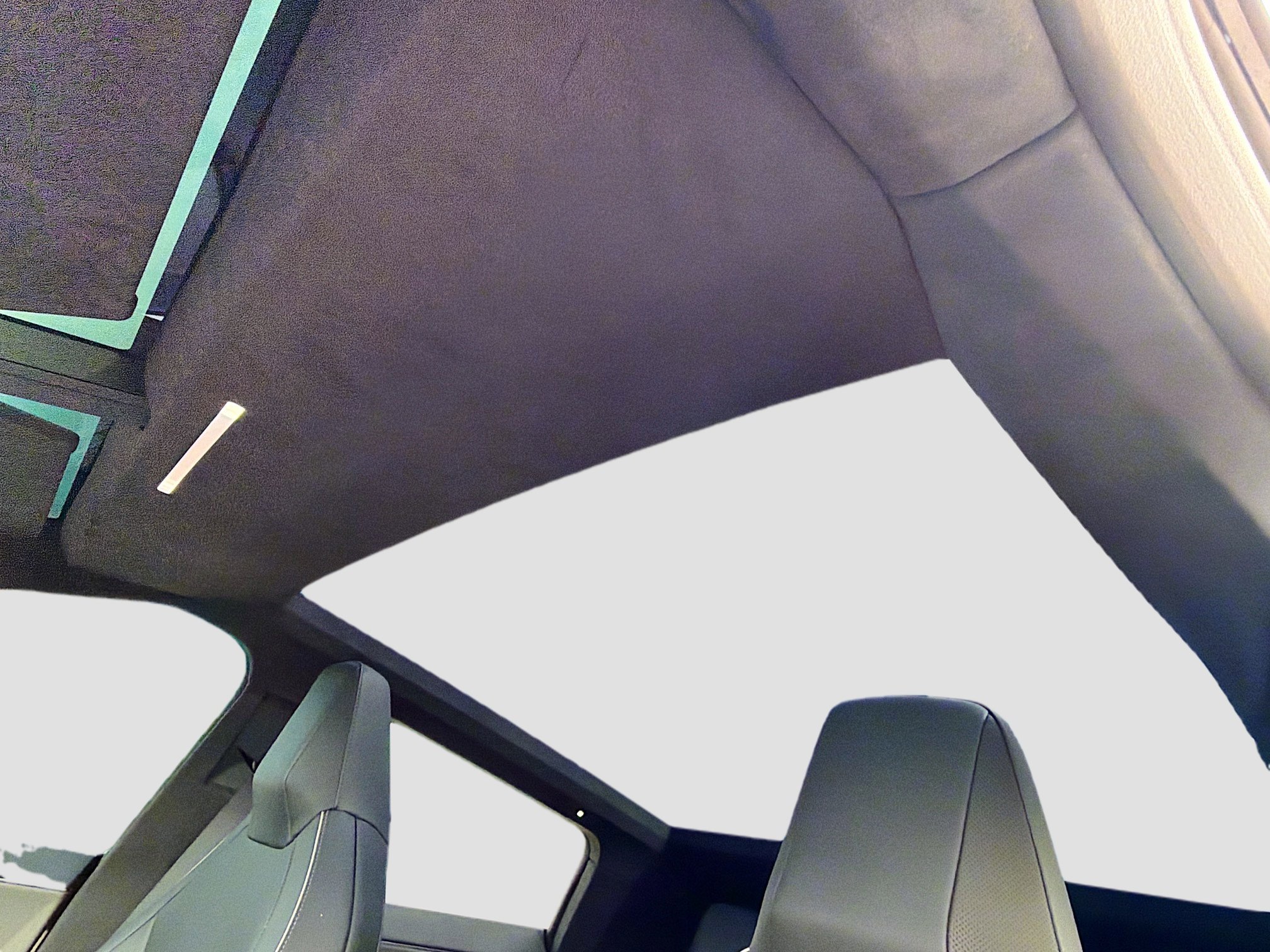 Used 2024 Tesla Cybertruck AWD Crew Cab image 26