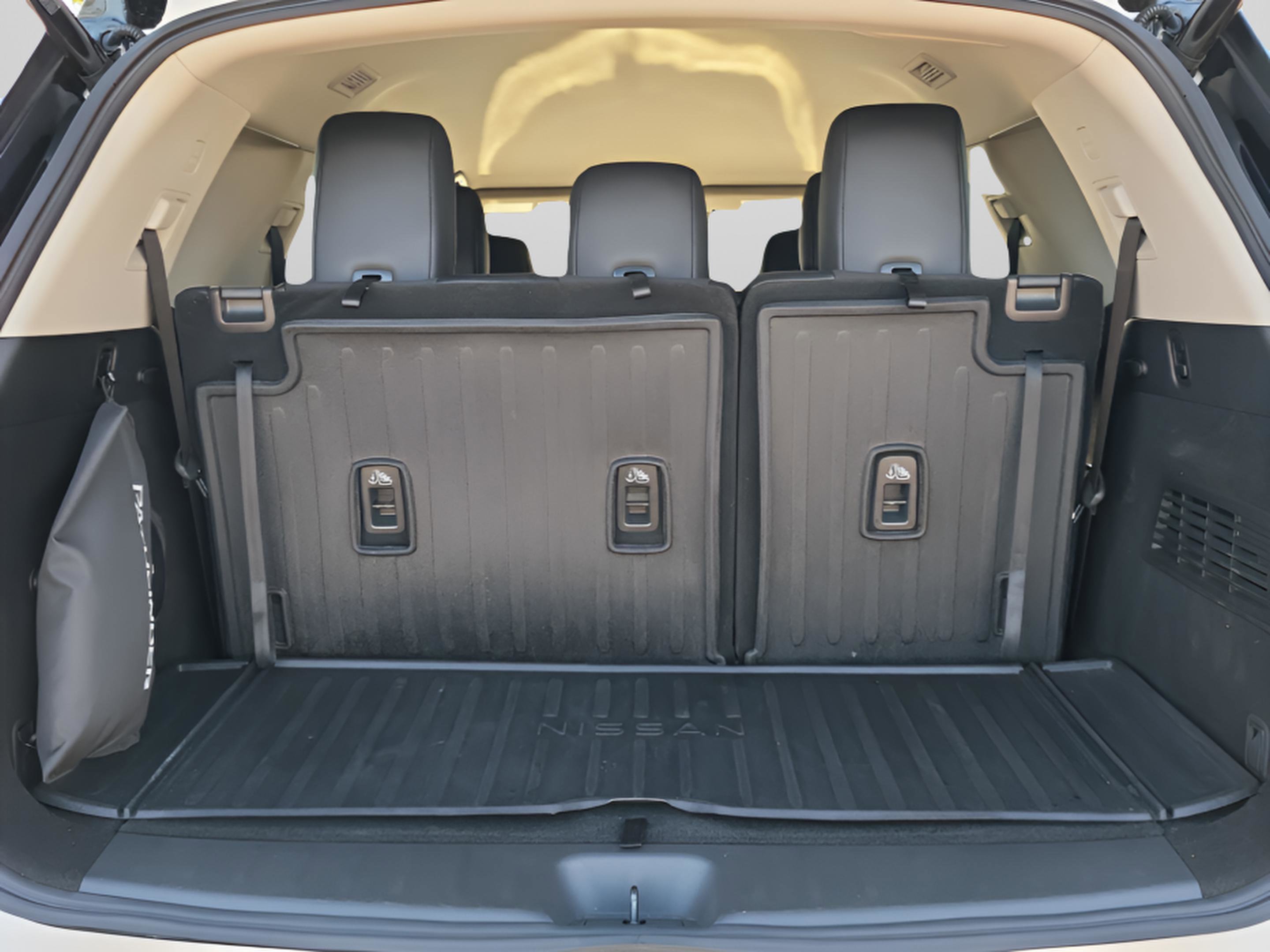 Certified 2024 Nissan Pathfinder SL image 10