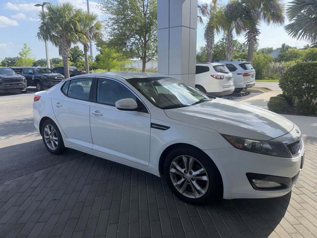 Used 2013 Kia Optima EX FWD image 2
