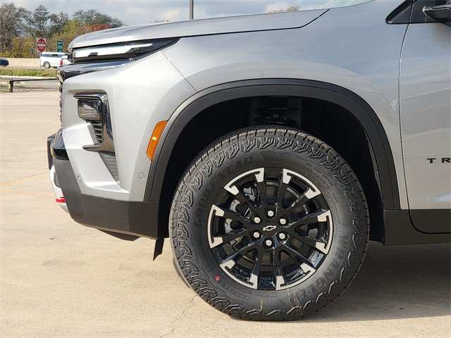 New 2026 Chevrolet Traverse Z71 w/ Enhanced Driving Package image 6