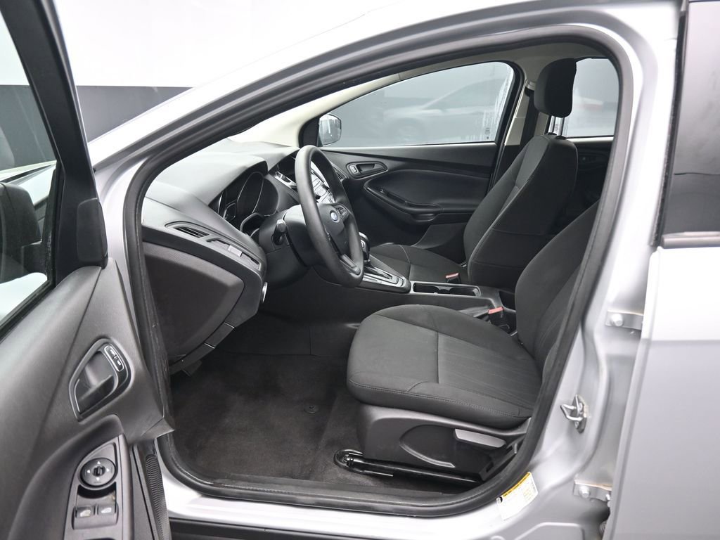 Used 2018 Ford Focus S image 11