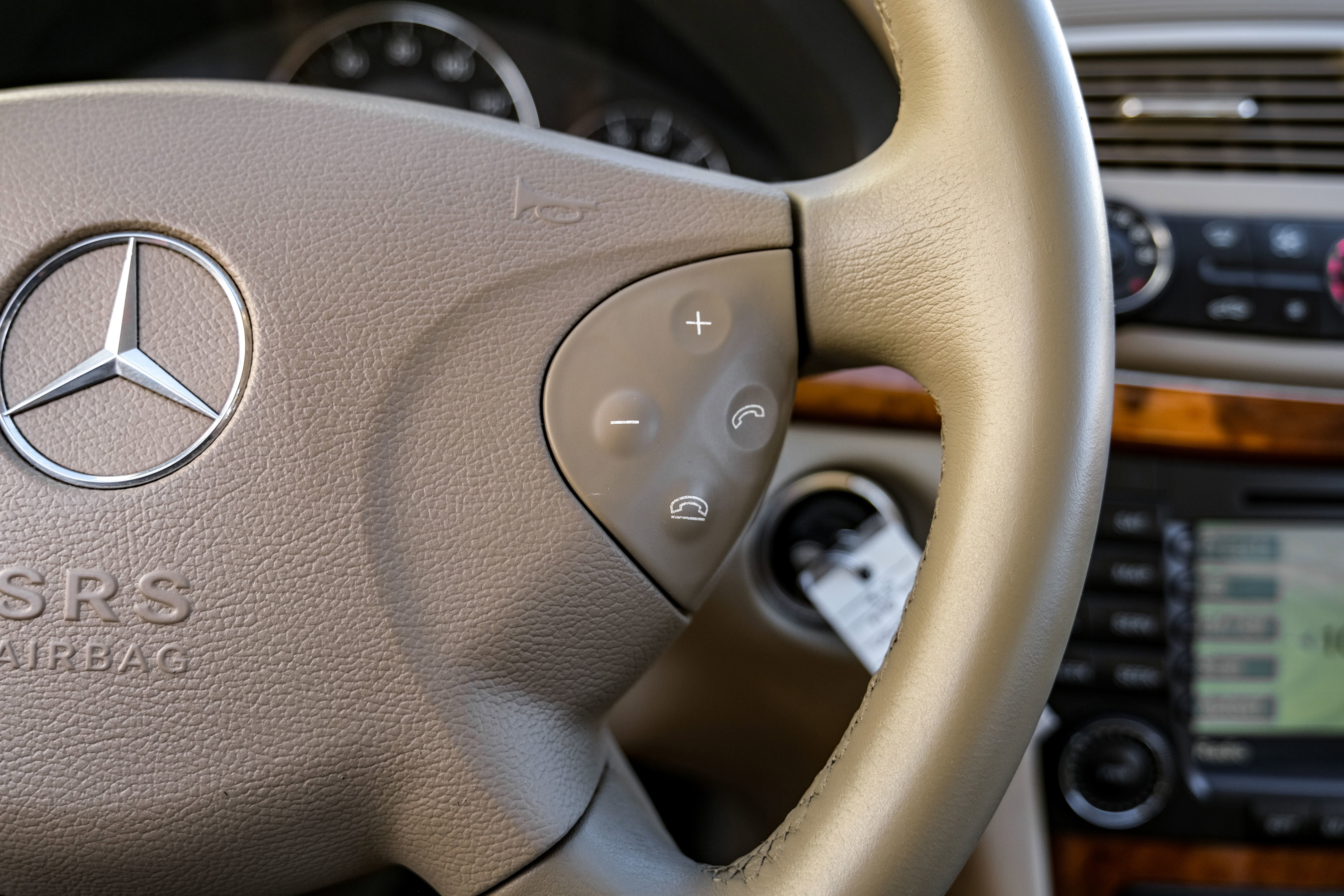 Used 2004 Mercedes-Benz E 320 4MATIC Wagon image 16