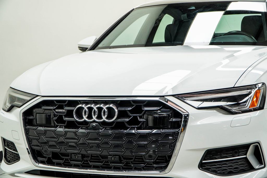 Used 2024 Audi A6 Premium Plus image 2