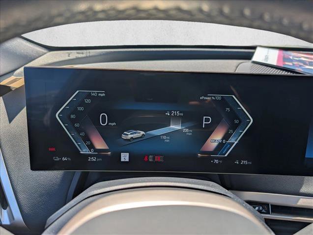 Used 2023 BMW iX xDrive50 w/ Premium Package image 11