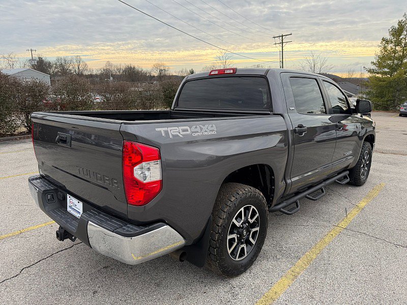 Used 2018 Toyota Tundra SR5 w/ TRD Off Road Package image 9
