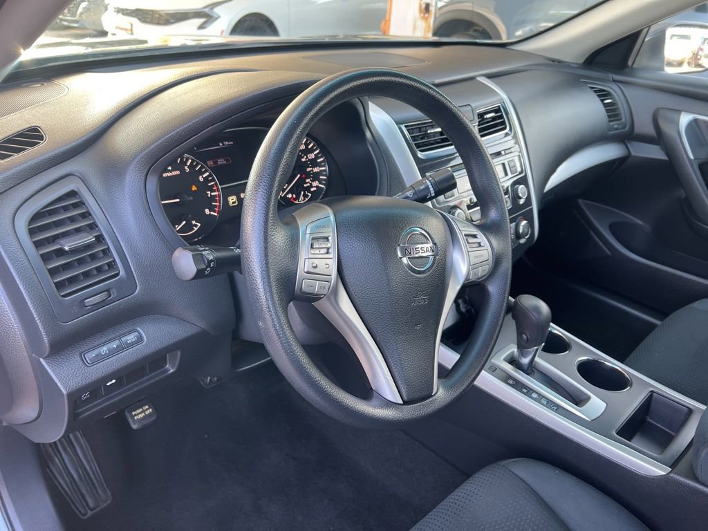 Used 2015 Nissan Altima 2.5 S w/ Power Driver Seat Package FWD image 6