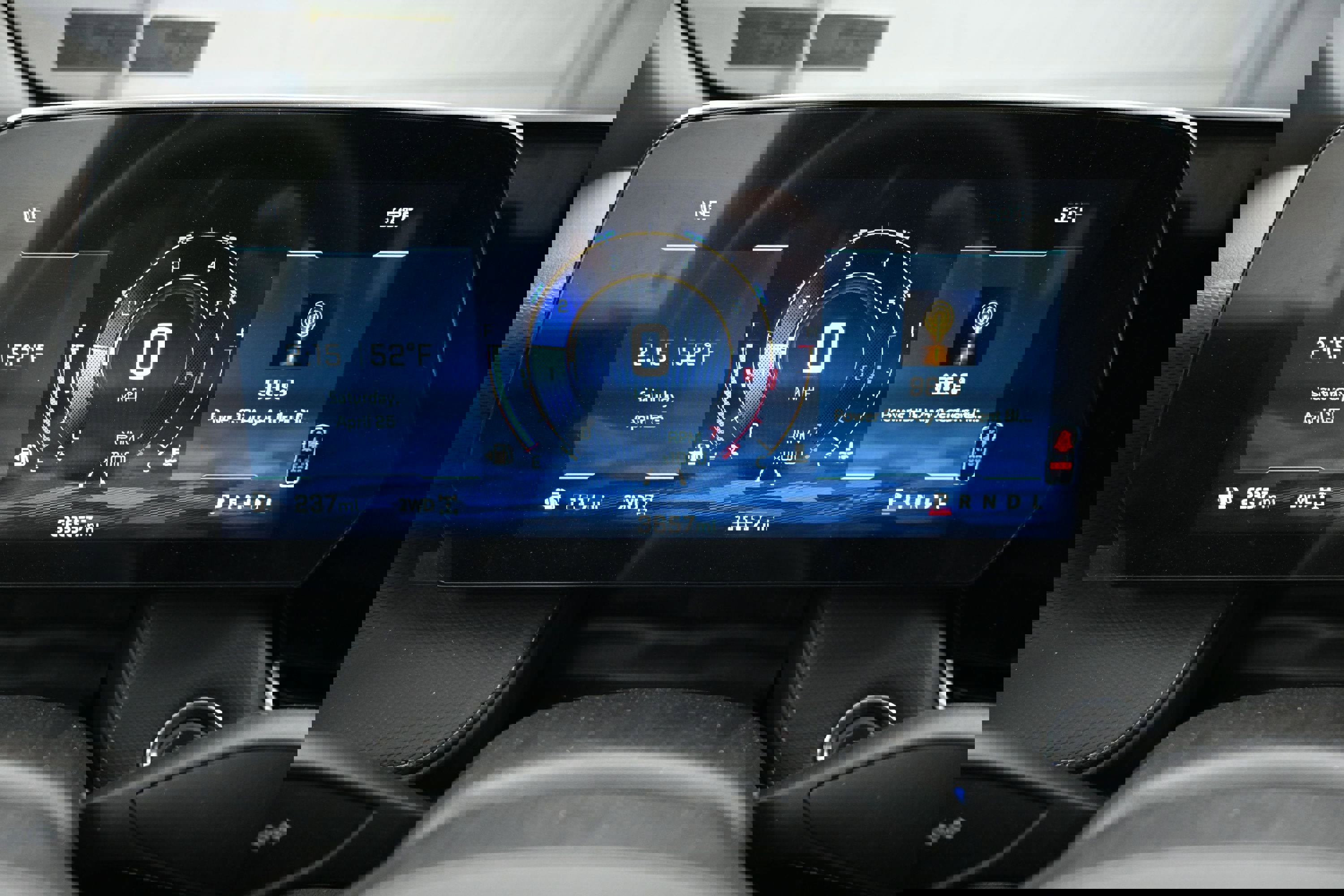 Used 2026 Chevrolet Equinox LT AWD/4WD image 14