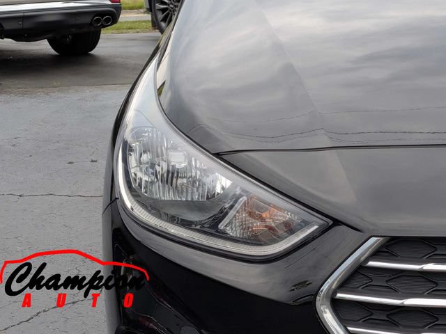 Used 2022 Hyundai Accent SEL FWD image 11
