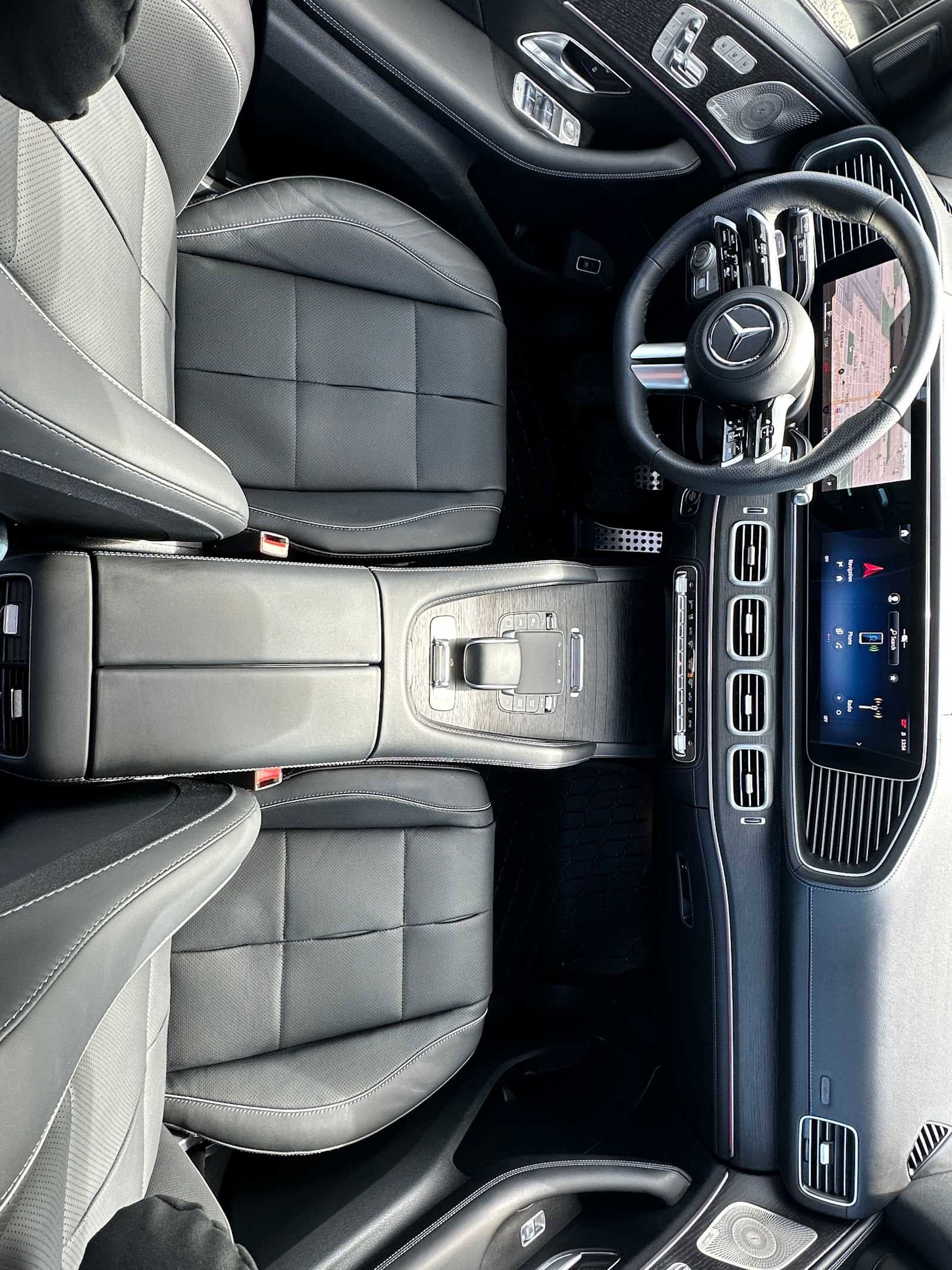 Used 2026 Mercedes-Benz GLS 580 4MATIC image 21
