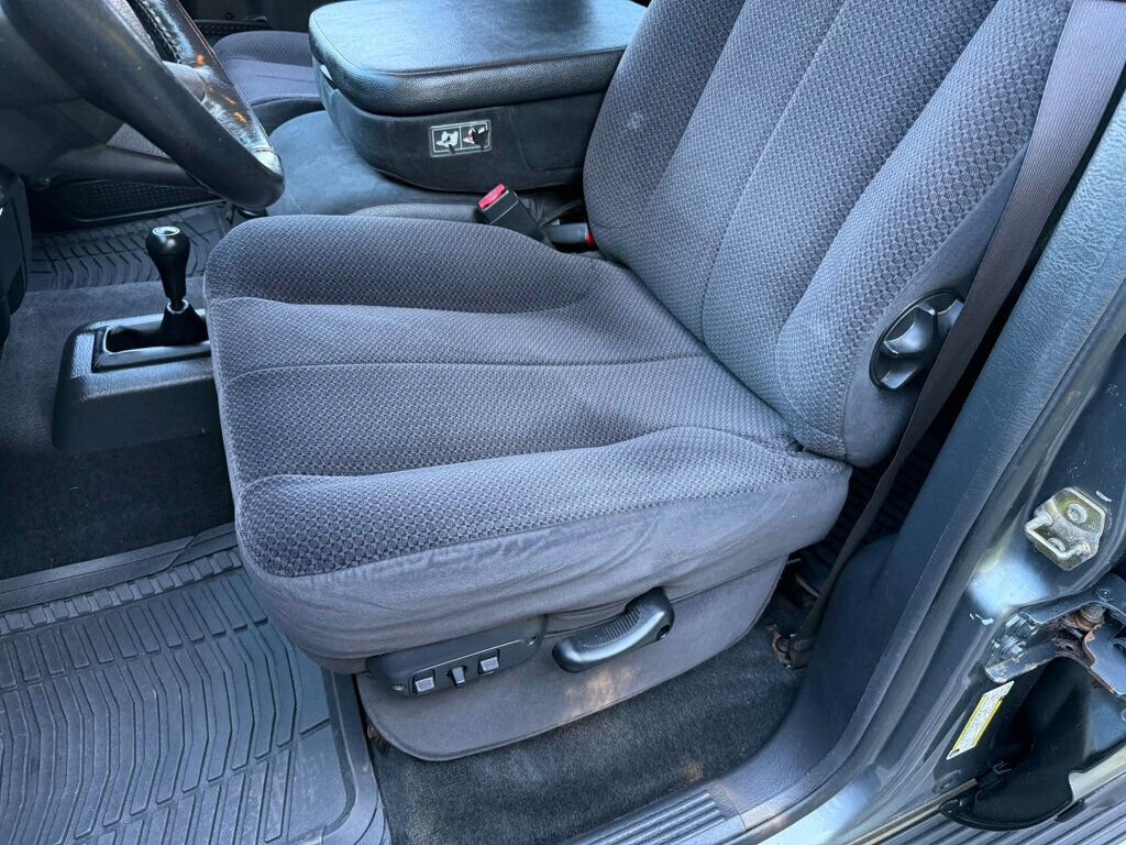 Used 2005 Dodge Ram 2500 Truck SLT image 26