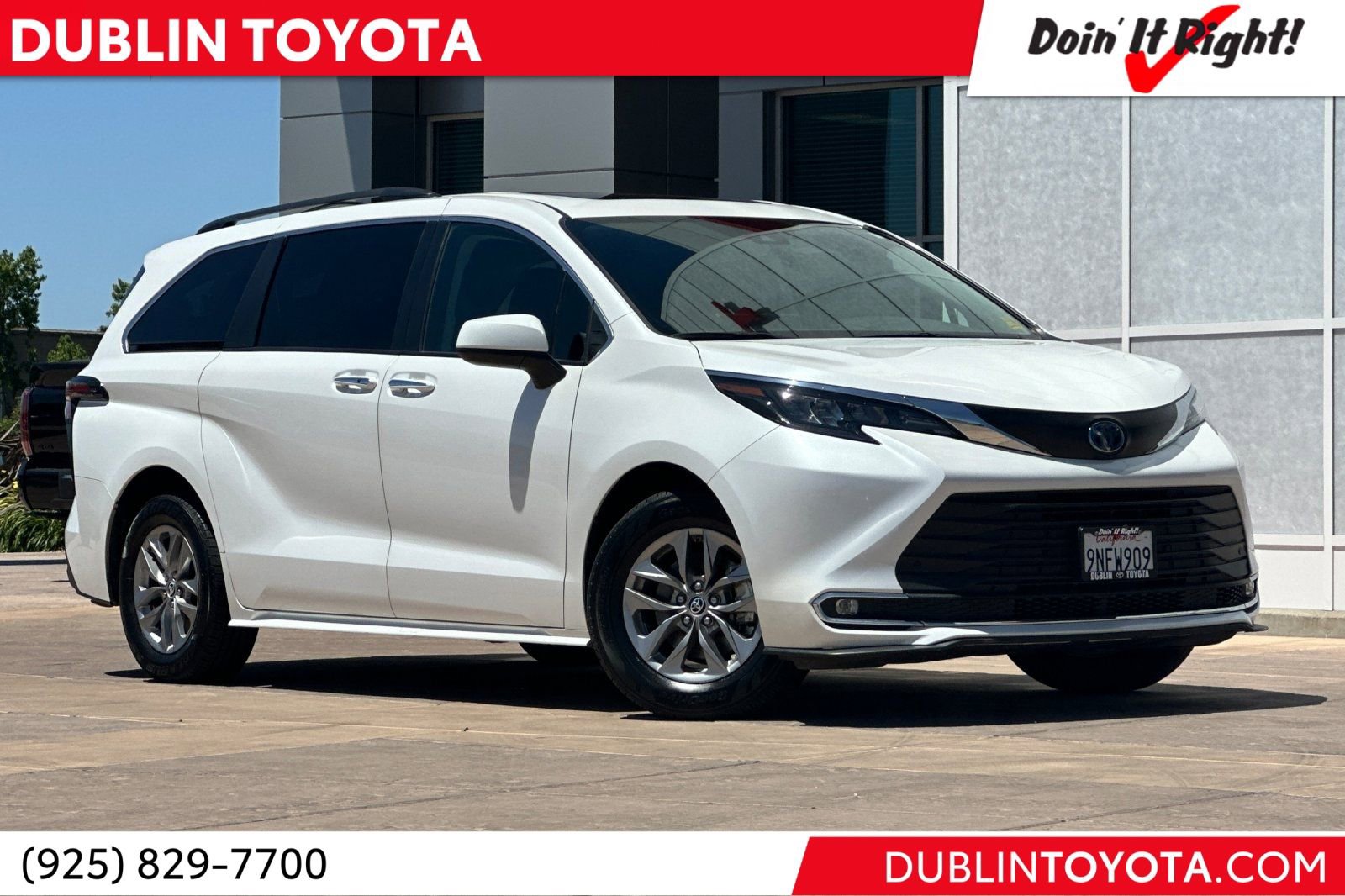 Certified 2024 Toyota Sienna XLE FWD 360° Tour