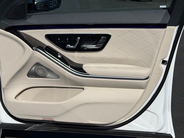 New 2026 Mercedes-Benz S 580 4MATIC Sedan image 28
